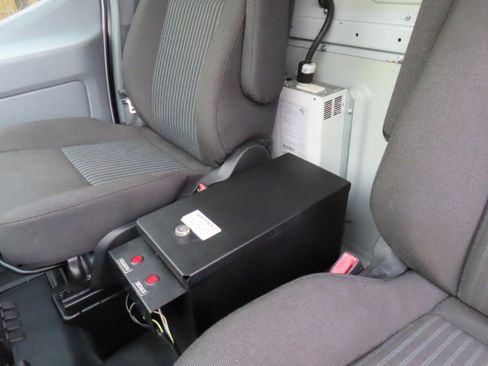 Used 2016 Ford Transit 250 130 Low Roof image 23