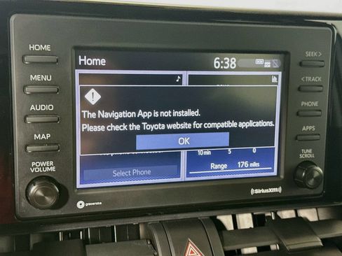 Certified 2021 Toyota RAV4 LE AWD/4WD image 13