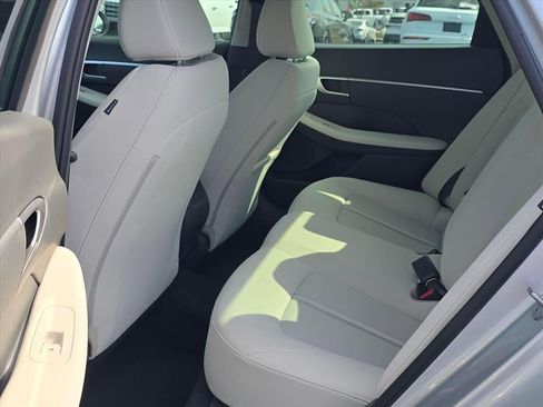 New 2026 Hyundai Sonata SE FWD image 10