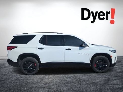 Used 2023 Chevrolet Traverse Premier w/ Redline Edition FWD image 2