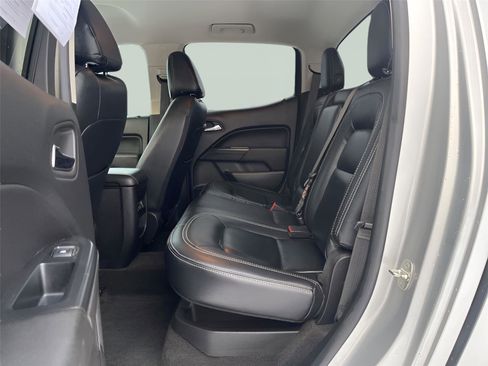 Used 2018 Chevrolet Colorado LT image 27