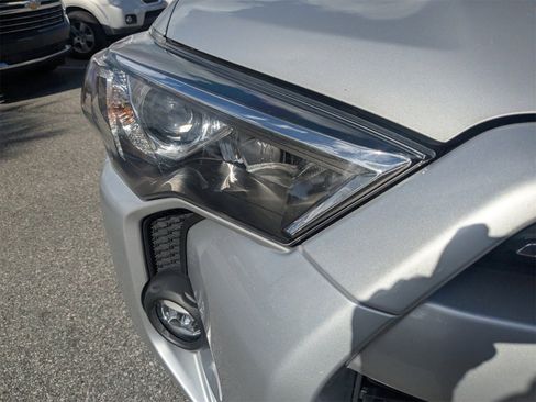 Used 2024 Toyota 4Runner SR5 image 10