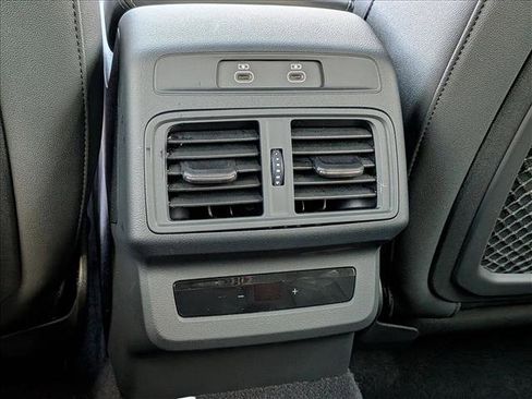 Certified 2025 Audi Q5 Premium w/ Convenience Package image 20