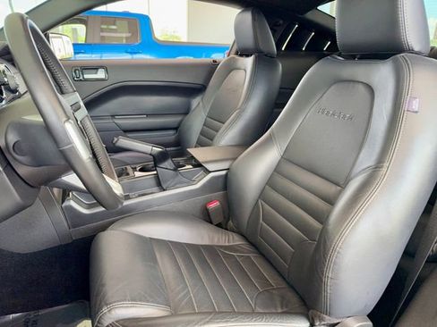 Used 2008 Ford Mustang GT RWD image 11
