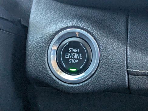 Used 2023 Buick Envision Preferred w/ Sport Touring Package image 32