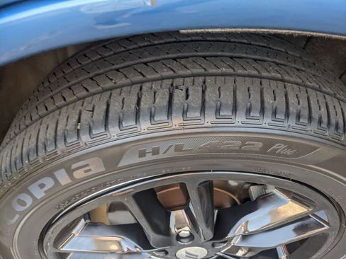 Used 2024 Dodge Durango GT image 13