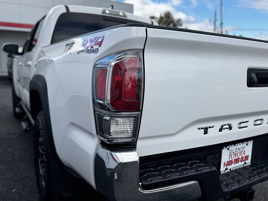 Certified 2023 Toyota Tacoma TRD Sport AWD/4WD image 14