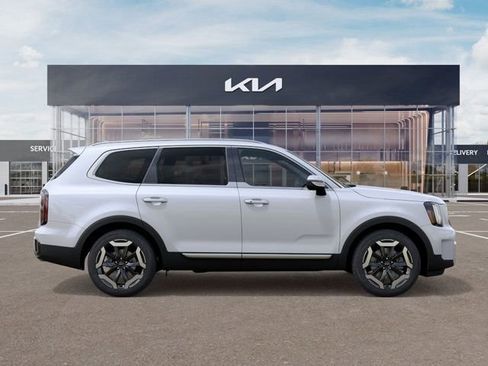 New 2025 Kia Telluride EX image 8