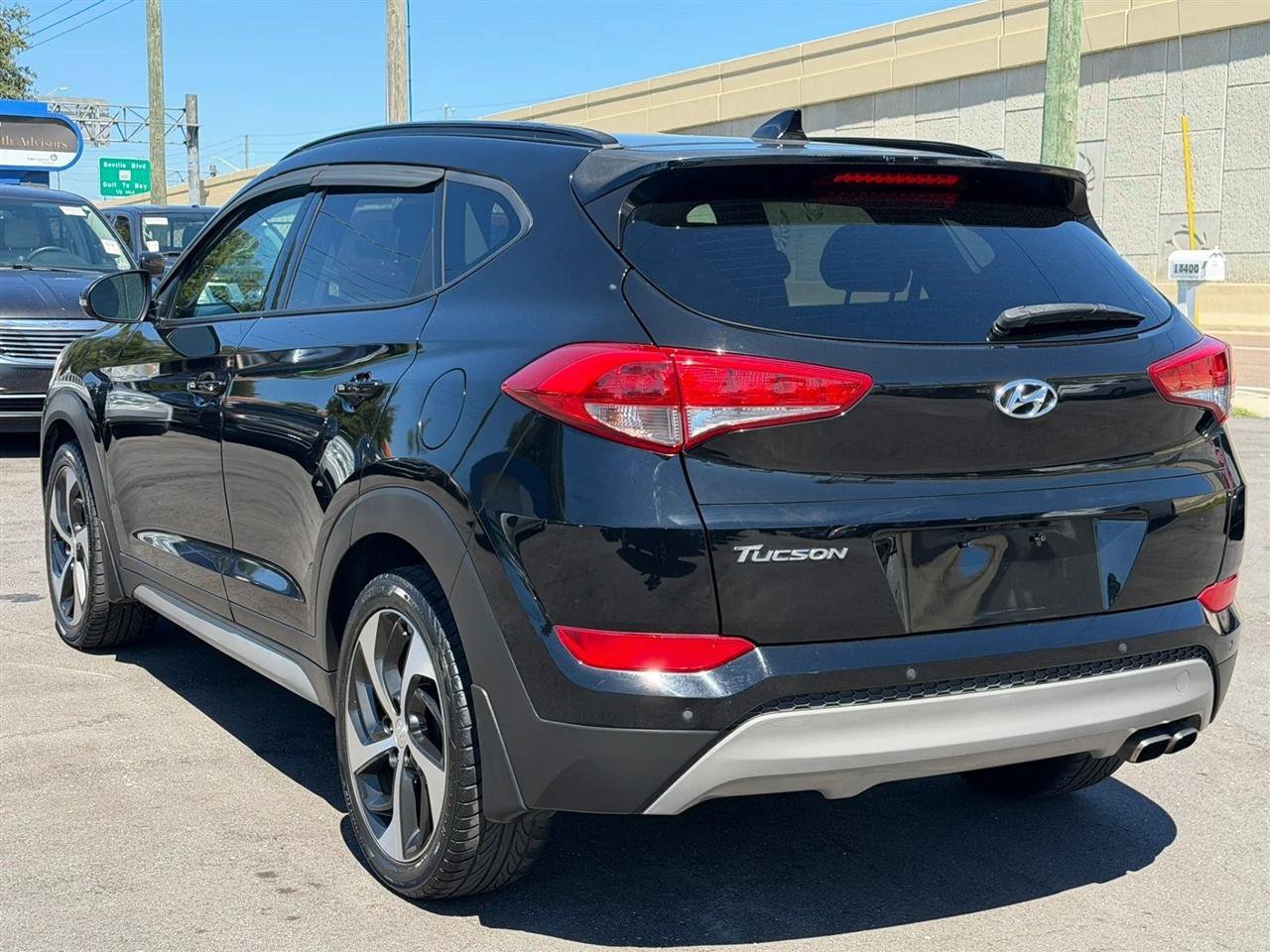 Used 2018 Hyundai Tucson Value FWD image 14