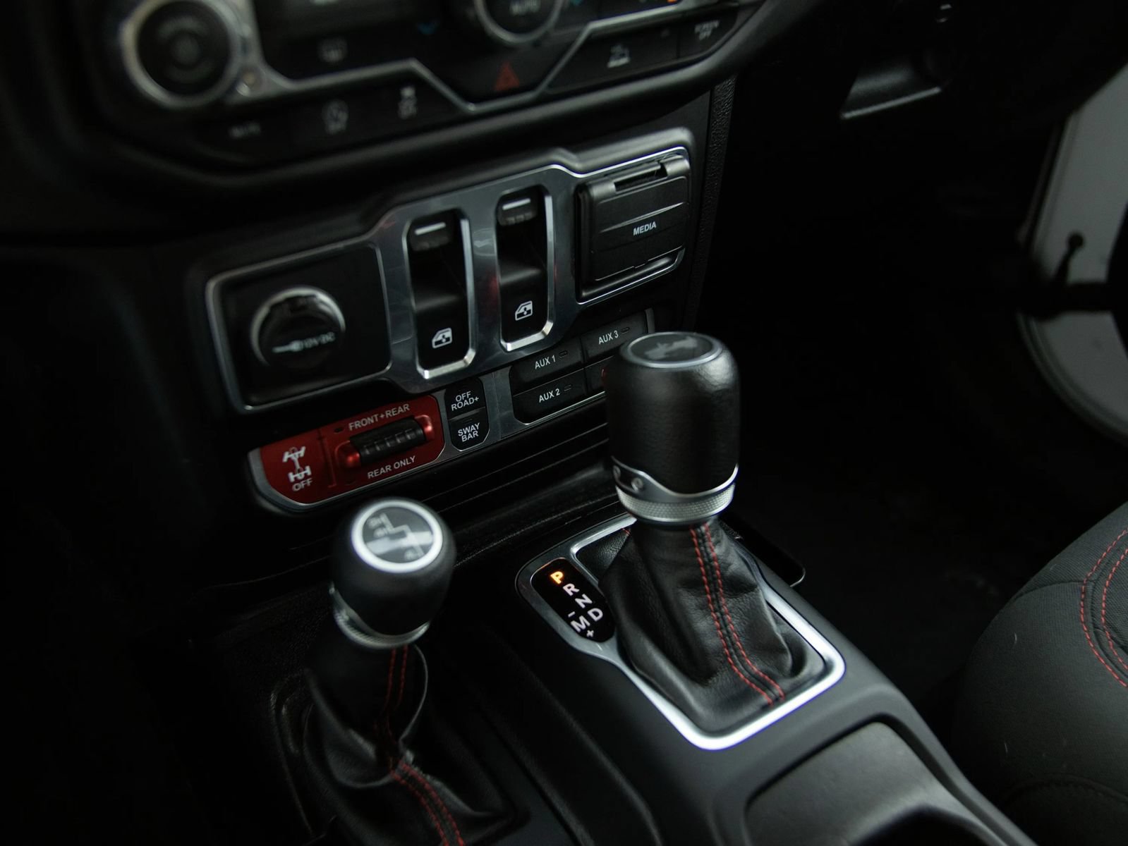Used 2021 Jeep Wrangler Rubicon AWD/4WD image 28