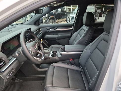 New 2027 GMC Terrain Elevation w/ Elevation Premium Package AWD/4WD image 12