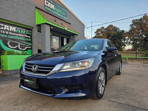 Used 2013 Honda Accord LX image 2