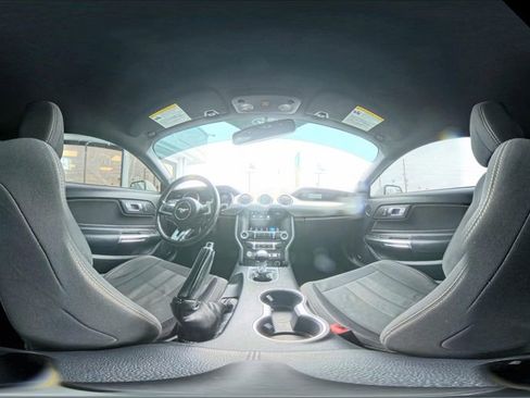 Used 2018 Ford Mustang GT w/ Equipment Group 301A image 33