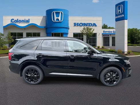 Used 2022 Kia Sorento SX image 8