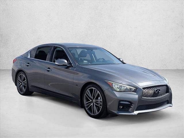 Used 2014 INFINITI Q50 w/ Deluxe Touring Package RWD image 3