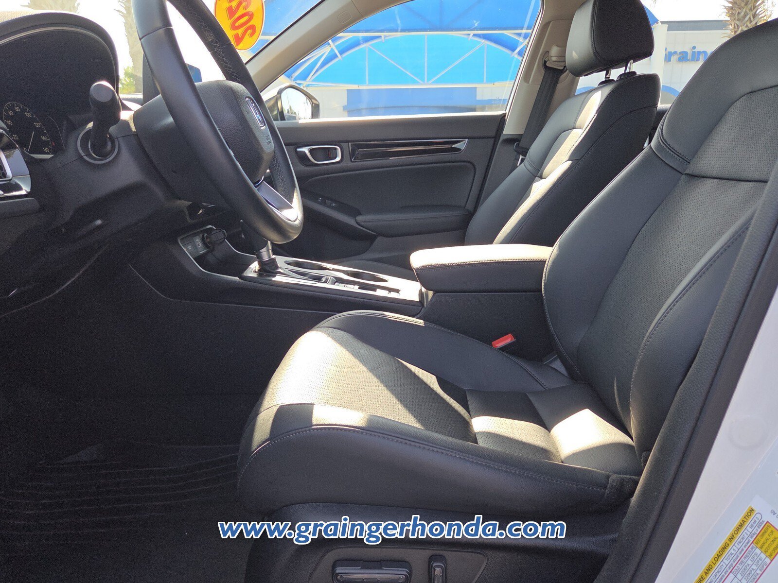 Certified 2024 Honda Civic EX-L image 9
