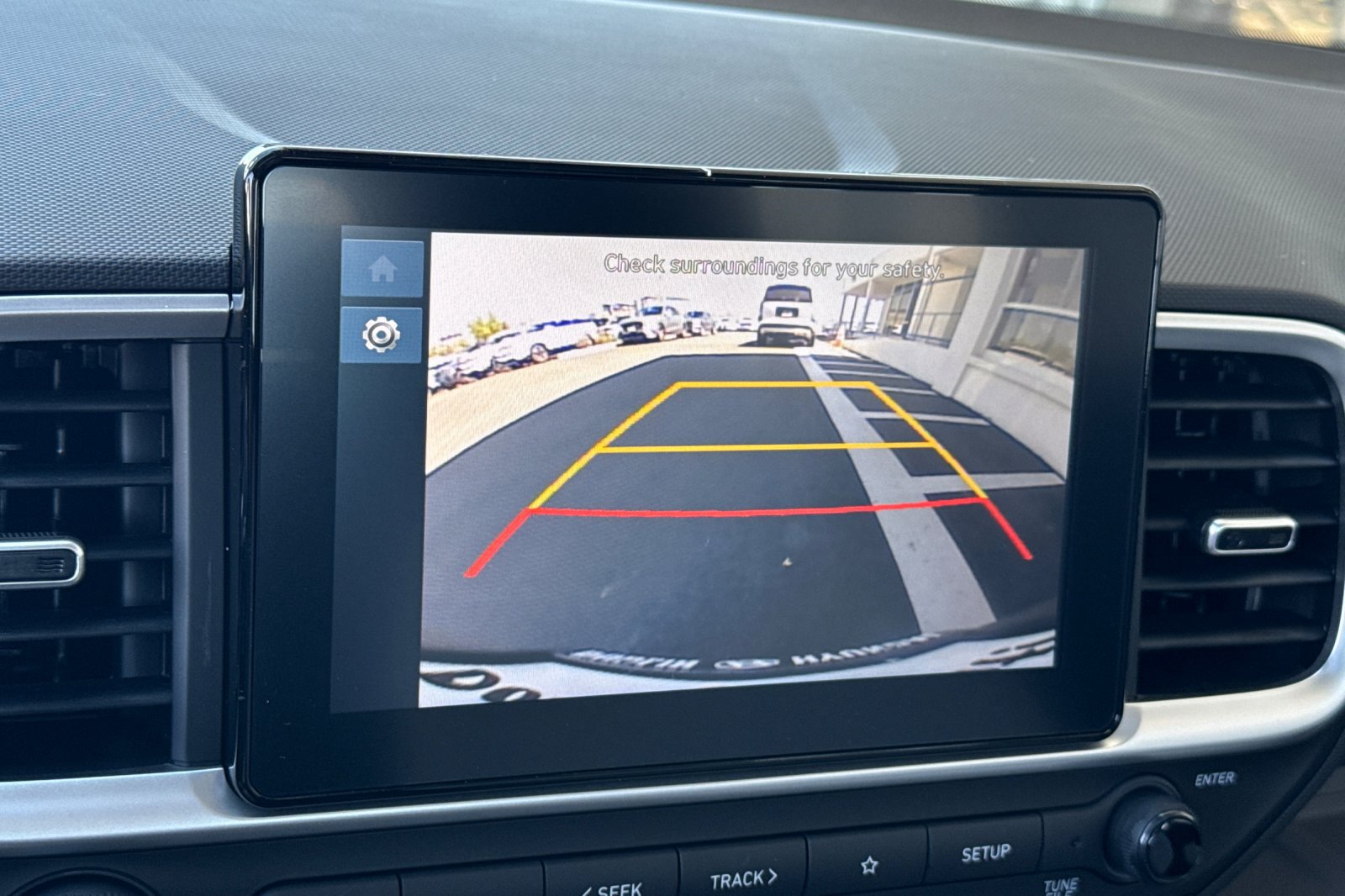 New 2026 Hyundai Venue SEL FWD image 19