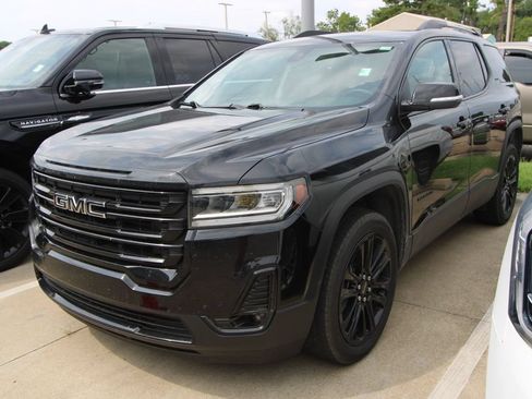 Used 2023 GMC Acadia SLT w/ Elevation Edition FWD image 4