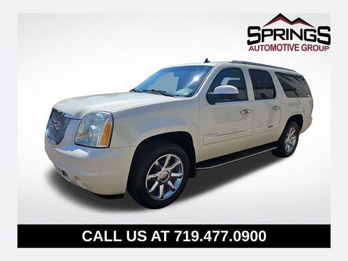 Used 2014 GMC Yukon XL Denali AWD/4WD image 1