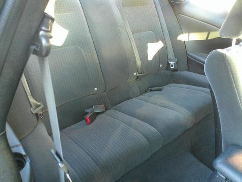 Used 2005 Dodge Stratus SXT image 7