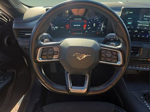 Used 2025 Ford Mustang GT image 18