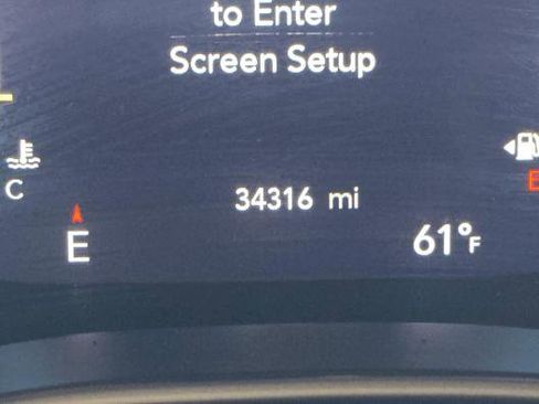 Used 2025 Chrysler Pacifica Select FWD image 14