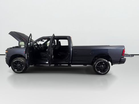 New 2026 RAM 2500 Tradesman AWD/4WD image 11
