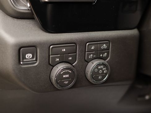 New 2026 Chevrolet Silverado 2500 LT w/ Trail Boss Package AWD/4WD image 10