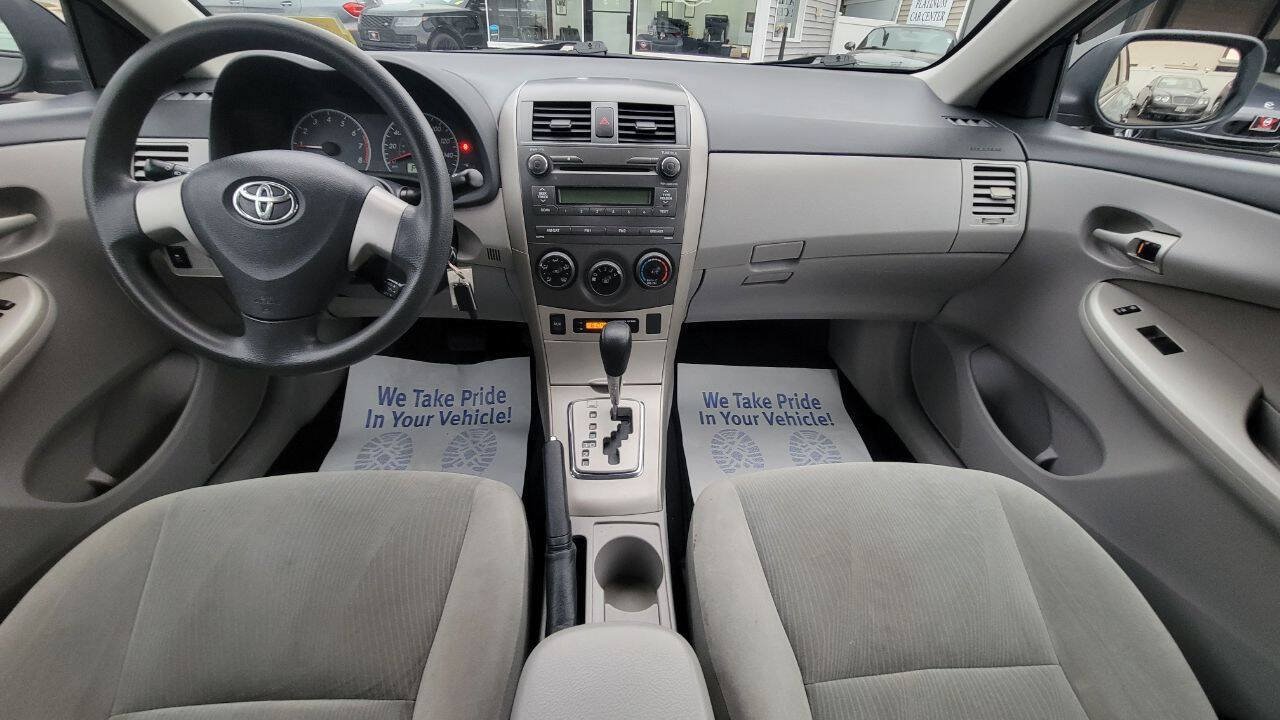 Used 2011 Toyota Corolla LE FWD image 10