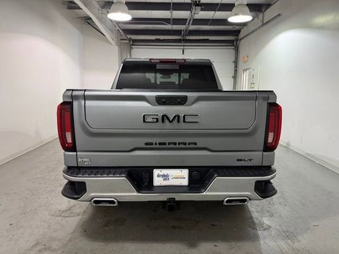 New 2026 GMC Sierra 1500 SLT image 5