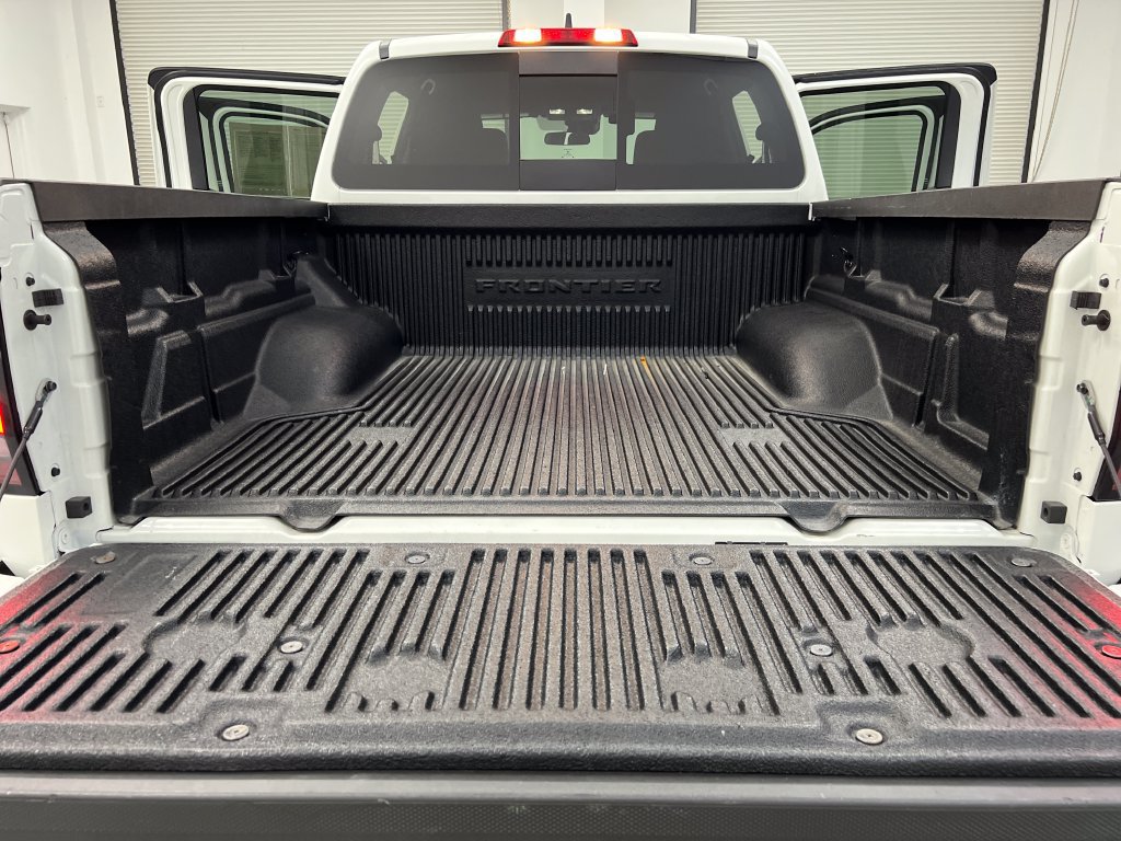 Used 2026 Nissan Frontier PRO-4X AWD/4WD image 40