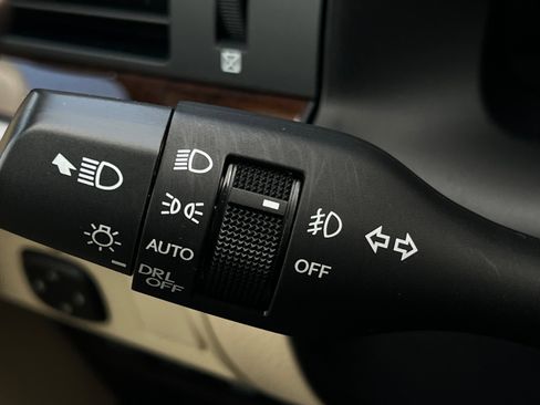 Used 2018 Lexus ES 350 w/ Premier Package image 95