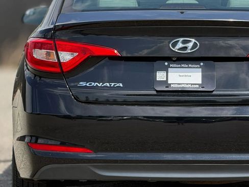 Used 2016 Hyundai Sonata SE image 13