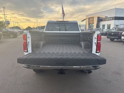 New 2026 Chevrolet Silverado 2500 LTZ w/ LTZ Convenience Package AWD/4WD image 31