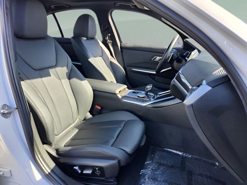 Used 2019 BMW 330i xDrive Sedan image 18