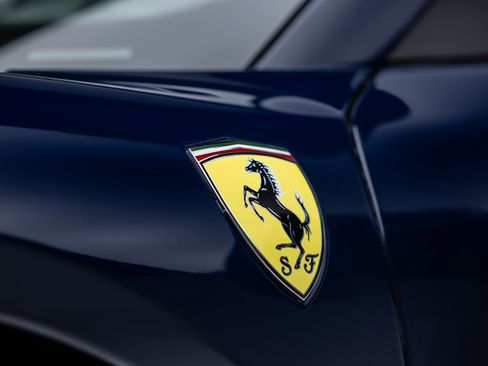 Used 2025 Ferrari 296 GTS image 33