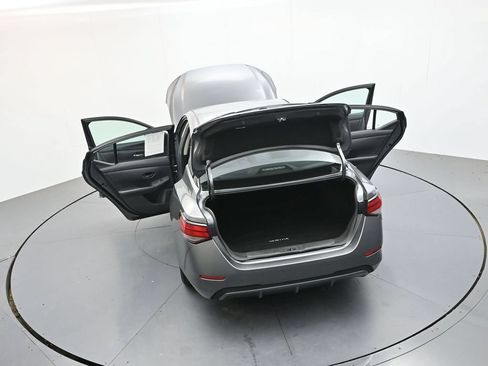Used 2024 Nissan Sentra SV FWD image 45