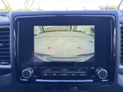 Used 2023 Nissan Frontier SV w/ SV Convenience Package image 26