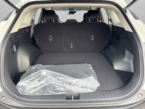 New 2026 Kia Sportage EX image 12