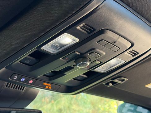 Used 2023 Chevrolet Tahoe Premier image 25