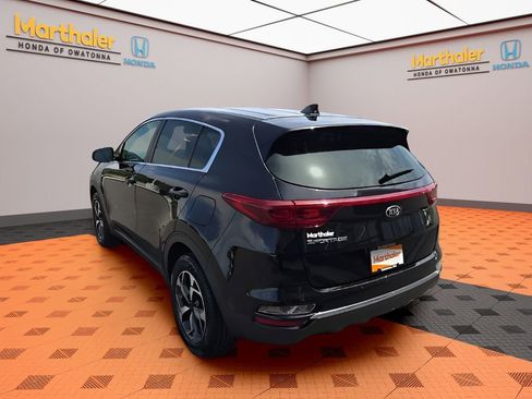Used 2021 Kia Sportage LX w/ LX AWD Popular Package image 3