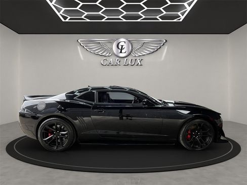 Used 2014 Chevrolet Camaro SS w/ SS Performance Package image 25