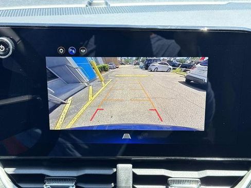 New 2026 Chevrolet Equinox LT w/ Midnight Edition FWD image 19