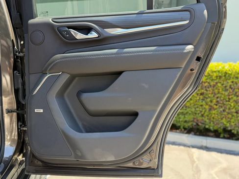 Used 2021 GMC Yukon Denali w/ Denali Premium Package AWD/4WD image 21