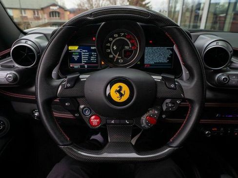 Used 2021 Ferrari F8 Tributo image 30