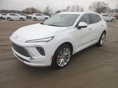 New 2026 Buick Envision Avenir image 10