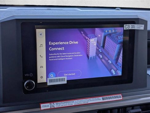 Certified 2025 Toyota Tacoma SR5 image 18