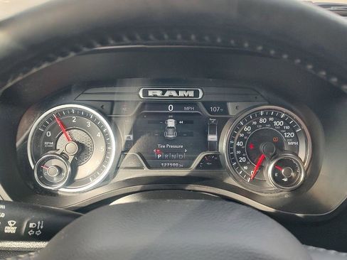 Used 2019 RAM 1500 Laramie AWD/4WD image 7