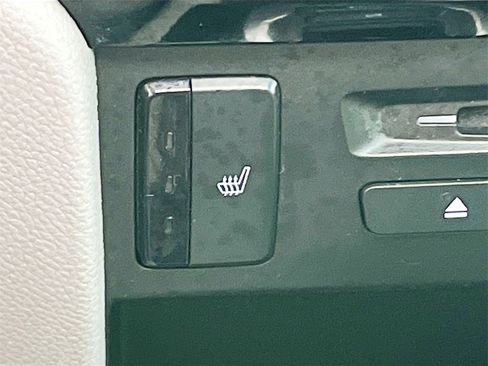 Used 2021 Honda Pilot Touring image 21