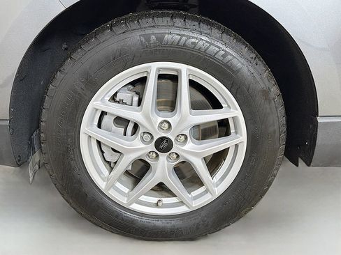 Used 2024 Ford Edge SEL w/ Convenience Package image 15